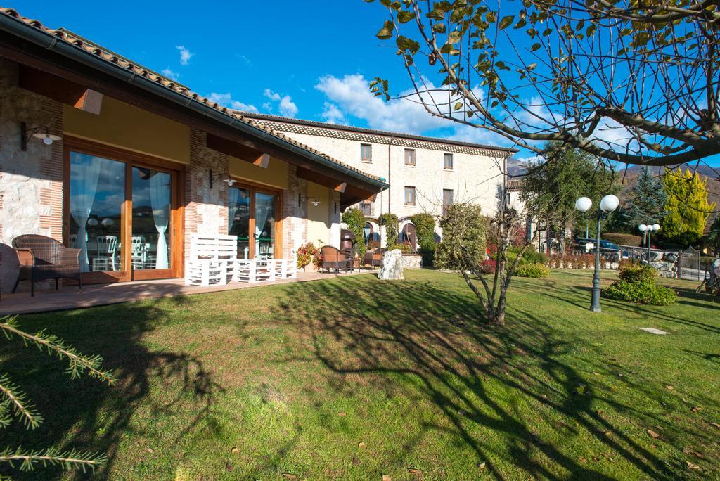 Valle Dell'Aquila Country House Hotel Settefrati ภายนอก รูปภาพ